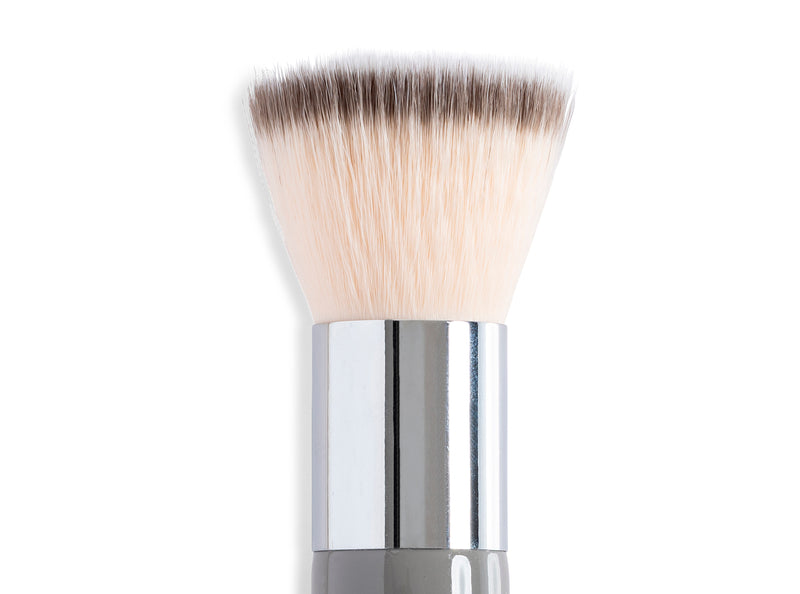 #24 Flat Kabuki Foundation Brush